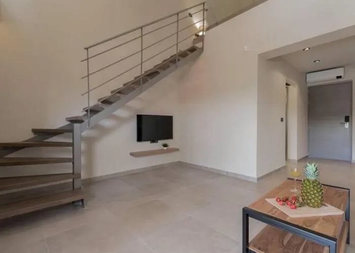 Mystique Luxury & Maisonettes 4*