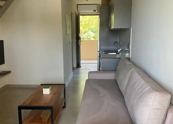 Mystique Luxury & Maisonettes 4* Laganas