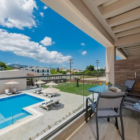 Mystique Luxury & Maisonettes 4*