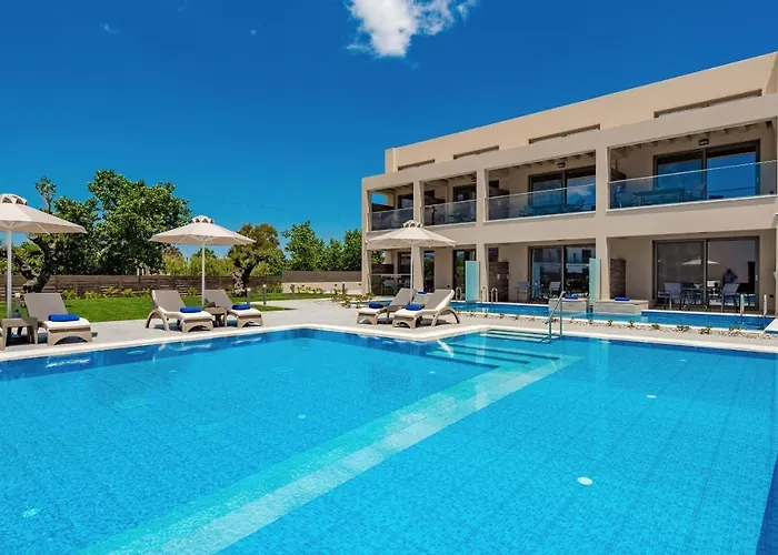 Mystique Luxury & Maisonettes شقة فندقية